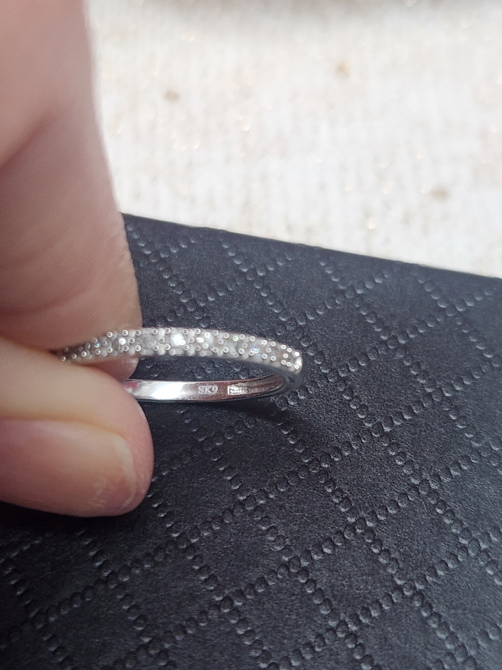 Elegant 10K Gold Pavé Band Ring